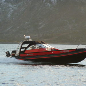 Båt 4 -Polarcirkel 25 fot Sport